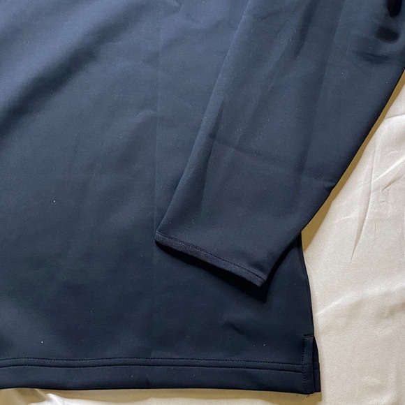 Kirkland Signature Men's Black Quarter Zip Pullover Sweater - Picture 11 of 13